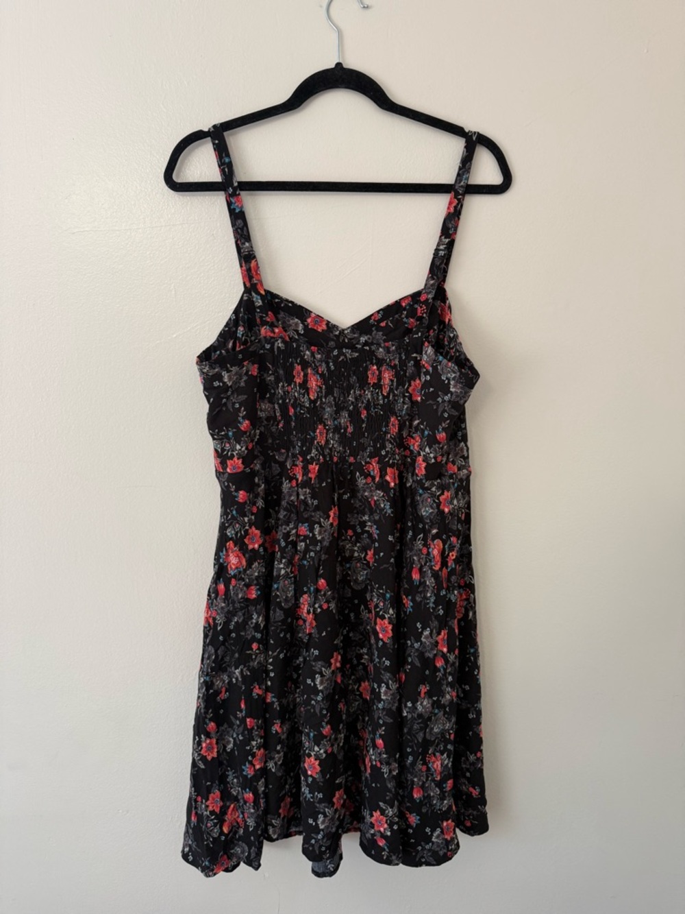 Torrid - Black Floral Skater Dress Smocked Sleeveless Summer NWOT Size 1 (16/18) - Picture 4 of 15